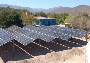 Système de pompe solaire de 37 kW au Mexique