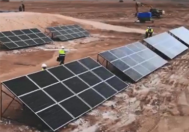 Système de pompage solaire de 30 kW en Algérie